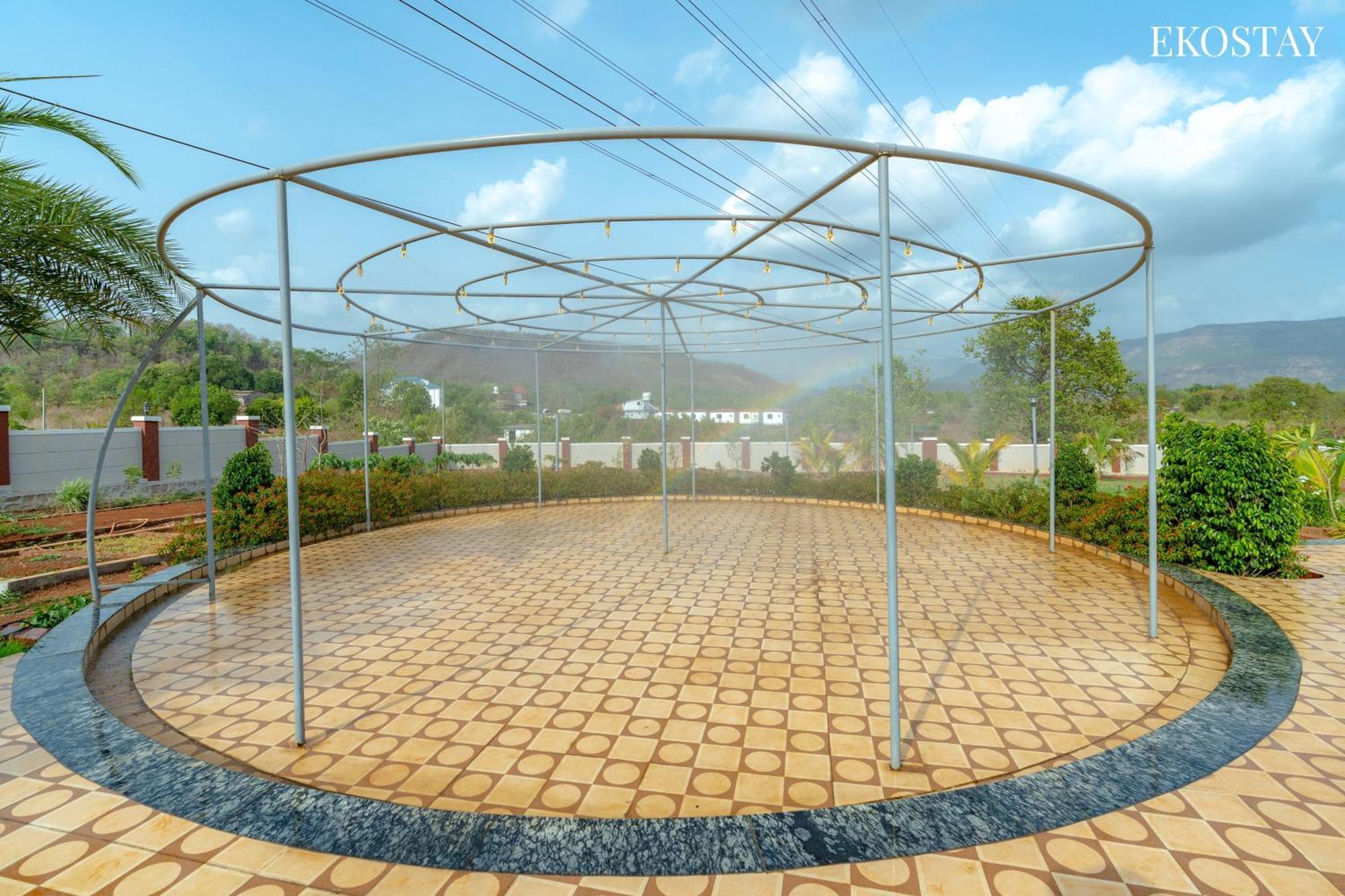 Ekostay Gold Palm Estate I Cricket Turf I Rain Dance I 2 Acre Property Karjat Kültér fotó
